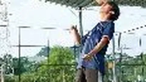 51岁于根伟力挽狂澜，助球队三连胜跃居次席，积分逼近榜首！